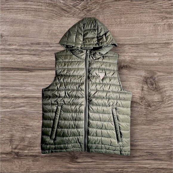GUESS Jackets & Blazers - Guess Green Full Zip Hooded Light Puffer Vest Women Pockets 90s Atheleisure